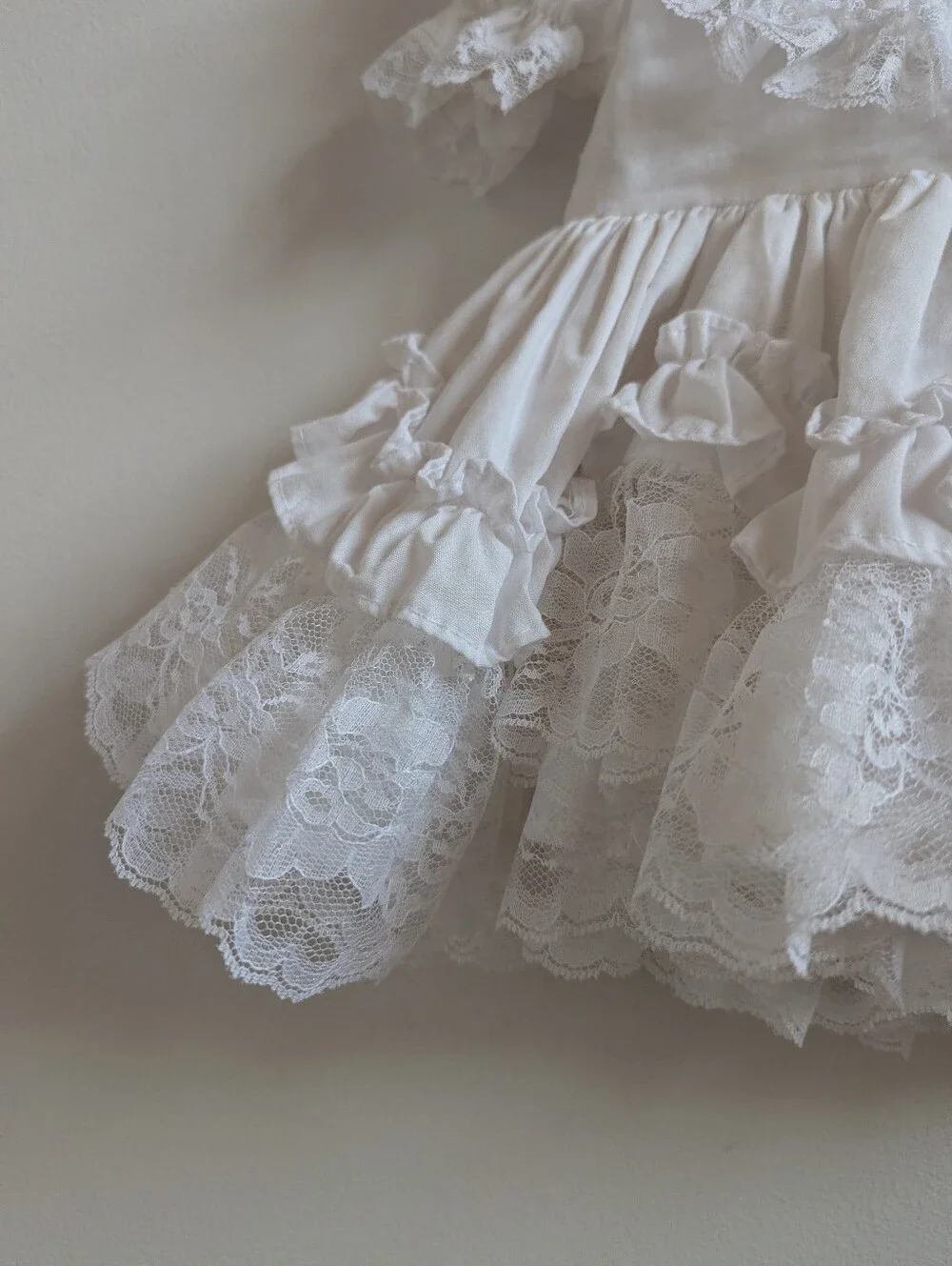 Vtg Lidl Dolly White 6-9m Southern Belle Dress Ruffles Frilly - Picture 3 of 6